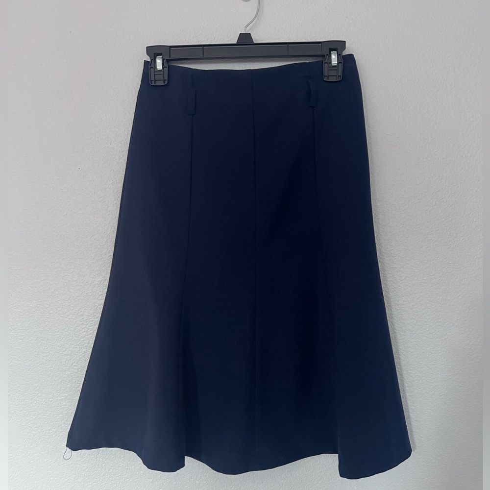 Syze Navy Trumpet Skirt Size Small